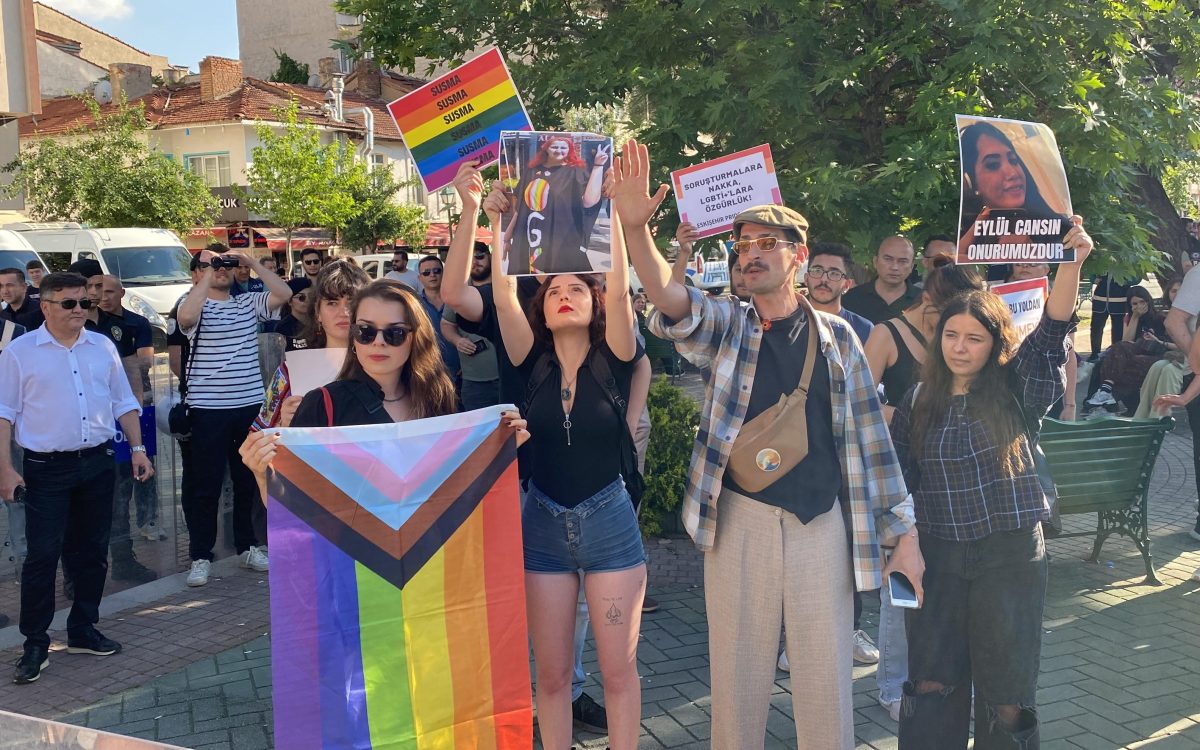 İşkencenin Karşısında LGBTİ+ Hak Savunucularının Yanındayız!